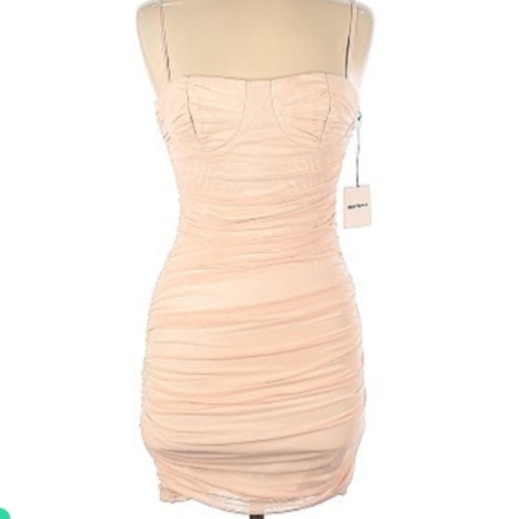 SUPERDOWN Tamzin ruched mini dress - Picture 7 of 10